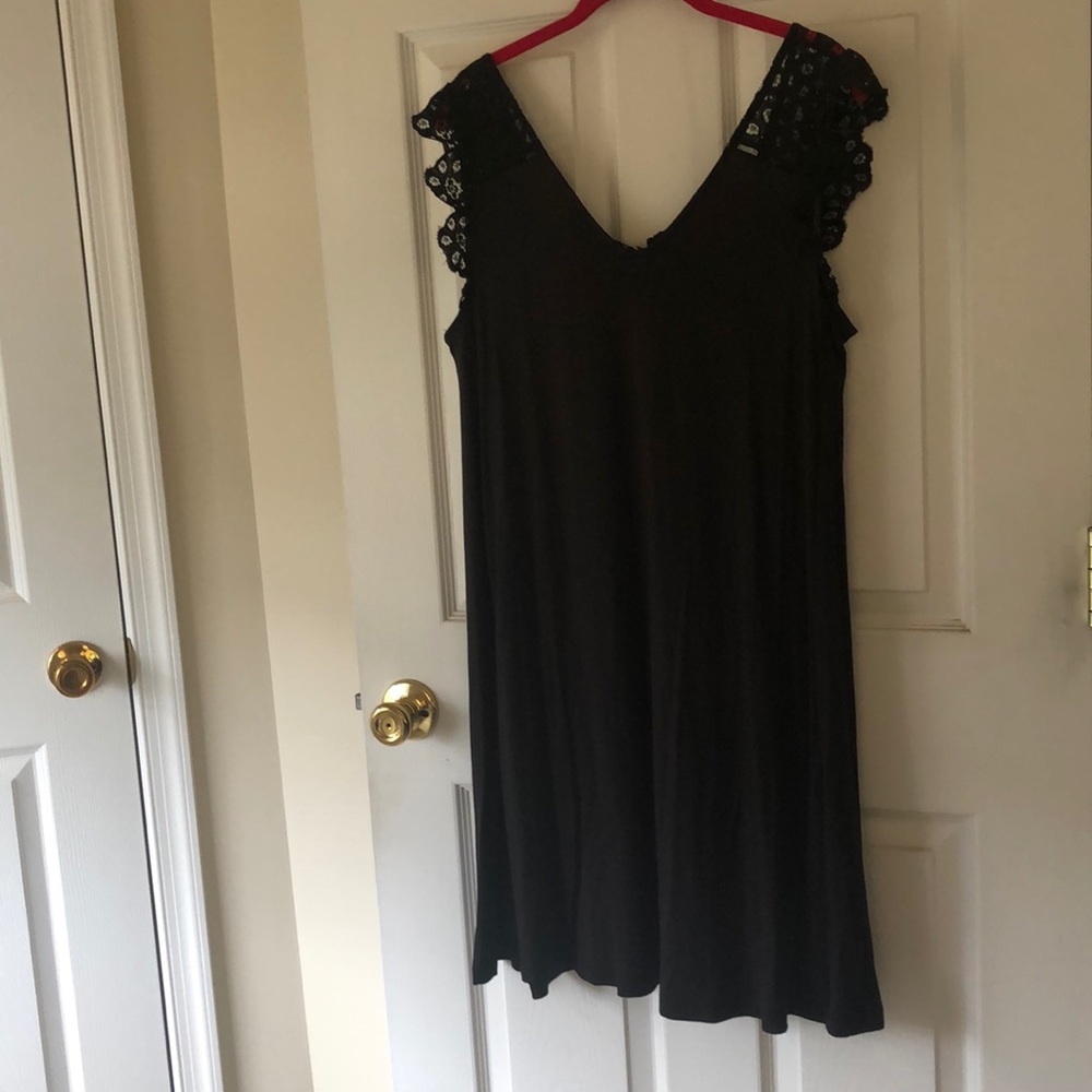 LOFT; Lace Sleeve Dress; sz L; NWT
